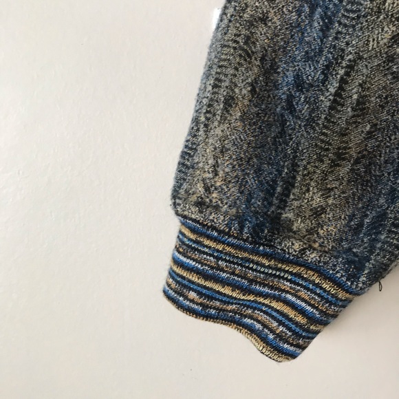 VTG Wool Cropped Sweater - Picture 9 of 11